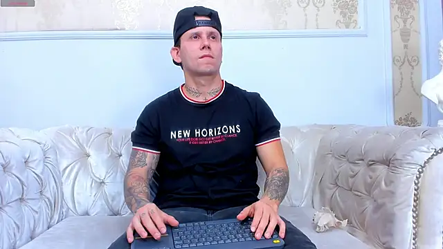 Snapshot of Scott_Clark chatting on 12-02-25, 11:04 Scott Clark online show from 12-02-25, 11:04