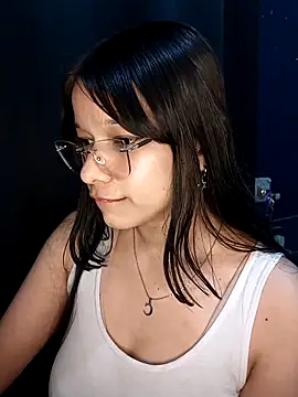 Iwarii online show from 02-01-26, 01:37