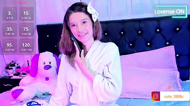 Snapshot of Sofiia_cute_ chatting on 02-24-26, 01:03 Sofiia cute online show from 02-24-26, 01:03