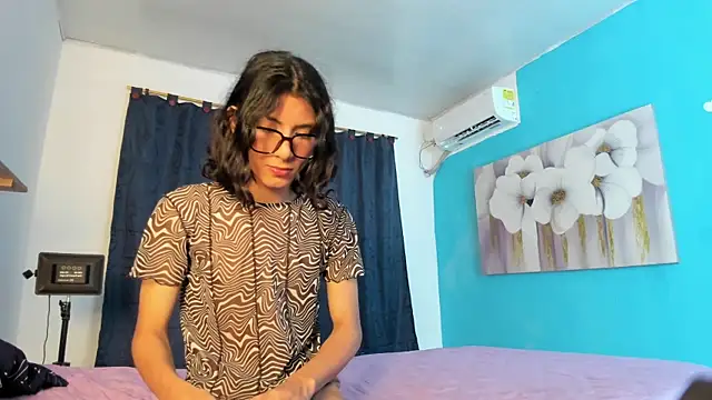 angel hasss online show from 09-14-25, 02:44