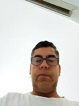 Snapshot of Papitochulo-caliente chatting on 10-07-25, 08:39 Papitochulo-caliente online show from 10-07-25, 08:39