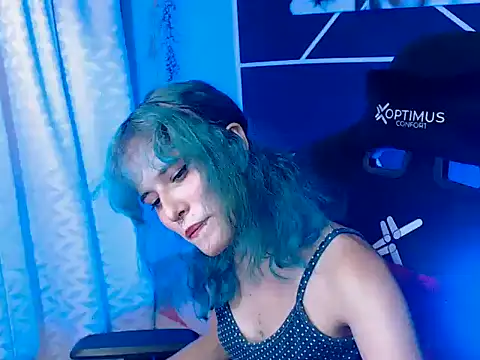 Snapshot of LITTLENAMI_ chatting on 10-02-25, 12:50 LITTLENAMI online show from 10-02-25, 12:50