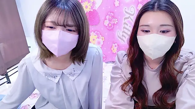 Azusa DoMybest online show from 02-06-26, 05:34