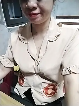 Mie rose online show from 03-19-26, 02:26