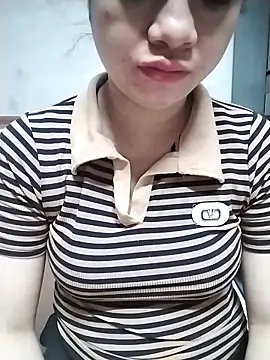 Mie rose online show from 04-07-26, 12:22