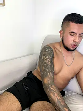 hot miguel online show from 10-10-25, 02:21