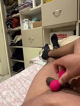 Snapshot of Rodrigopraba chatting on 10-08-25, 05:49 Rodrigopraba online show from 10-08-25, 05:49