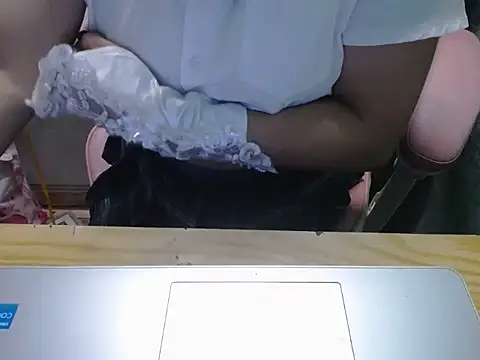 Snapshot of ahoa_Tk chatting on 09-30-25, 08:58 ahoa Tk online show from 09-30-25, 08:58