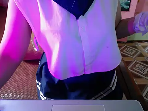 Snapshot of ahoa_Tk chatting on 11-10-25, 03:38 ahoa Tk online show from 11-10-25, 03:38