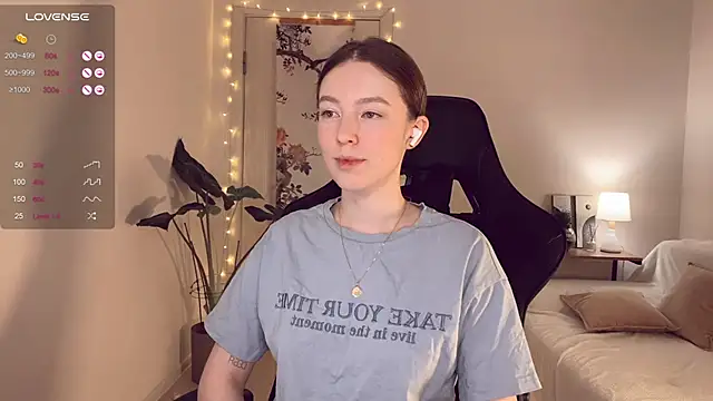 Snapshot of lucky13___ chatting on 01-18-26, 09:29 lucky13 online show from 01-18-26, 09:29