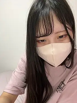 Snapshot of noa_uxu chatting on 09-23-25, 12:19 noa uxu online show from 09-23-25, 12:19