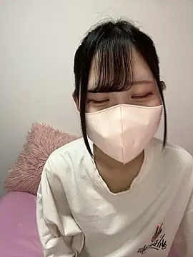 Snapshot of noa_uxu chatting on 09-30-25, 01:10 noa uxu online show from 09-30-25, 01:10