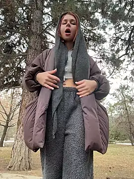 Snapshot of RosieSecret chatting on 01-12-26, 08:08 RosieSecret online show from 01-12-26, 08:08