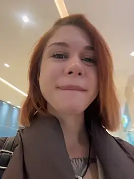 Snapshot of RosieSecret chatting on 01-19-26, 08:07 RosieSecret online show from 01-19-26, 08:07