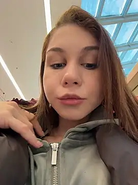 Snapshot of RosieSecret chatting on 02-05-26, 08:08 RosieSecret online show from 02-05-26, 08:08