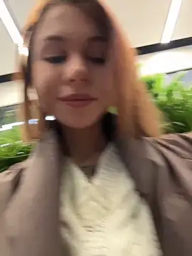 Snapshot of RosieSecret chatting on 02-08-26, 08:07 RosieSecret online show from 02-08-26, 08:07