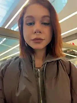 Snapshot of RosieSecret chatting on 02-26-26, 08:02 RosieSecret online show from 02-26-26, 08:02