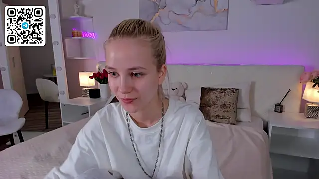 Anellyball online show from 04-25-26, 10:51