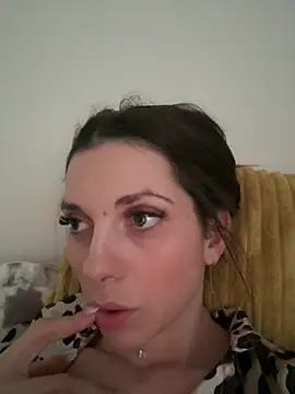 EllyLynn online show from 03-04-26, 07:25