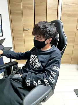 jiji9253 online show from 11-30-25, 10:41