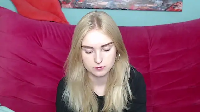 SofySofty online show from 10-10-25, 04:44