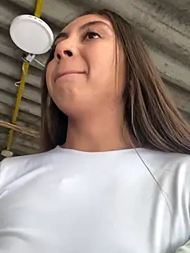 Sara-cooper2 online show from 09-19-25, 02:07