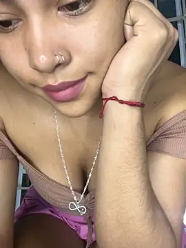 SophieD online show from 11-21-25, 11:58