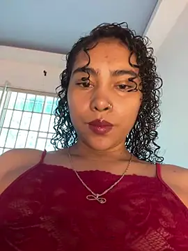Snapshot of SophieD chatting on 05-24-26, 03:39 SophieD online show from 05-24-26, 03:39