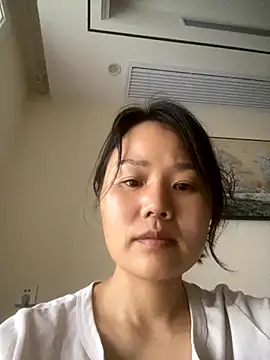 Snapshot of Mier-cn chatting on 09-17-25, 11:39 Mier-cn online show from 09-17-25, 11:39