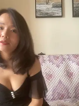 Snapshot of Mier-cn chatting on 10-15-25, 02:22 Mier-cn online show from 10-15-25, 02:22