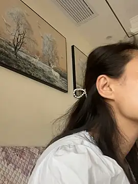 Snapshot of Mier-cn chatting on 05-26-26, 04:08 Mier-cn online show from 05-26-26, 04:08