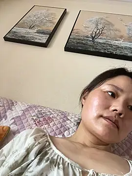 Snapshot of Mier-cn chatting on 06-20-26, 04:26 Mier-cn online show from 06-20-26, 04:26