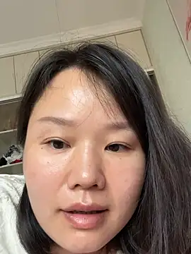 Snapshot of Mier-cn chatting on 07-14-26, 12:13 Mier-cn online show from 07-14-26, 12:13