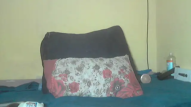 AnnabigpussyXO online show from 04-11-26, 11:25