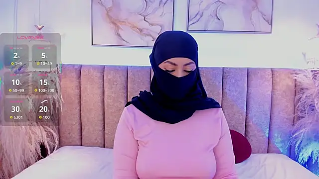 azza   online show from 10-11-25, 12:04