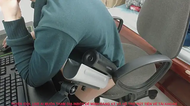 Snapshot of zaLo_o79244o625 chatting on 11-20-25, 09:53 zaLo o79244o625 online show from 11-20-25, 09:53