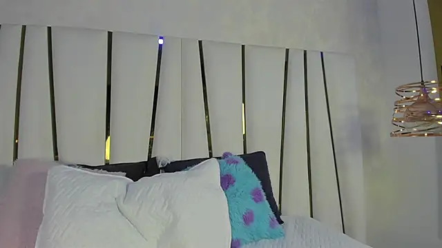 bonnie sm online show from 09-13-25, 11:43