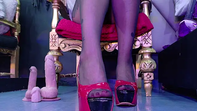 EvaSabath online show from 09-16-25, 05:25