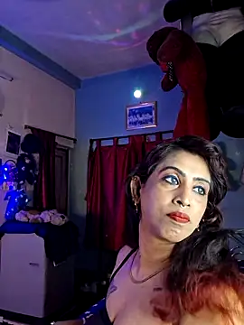 Love Beauty01 online show from 06-30-26, 06:42