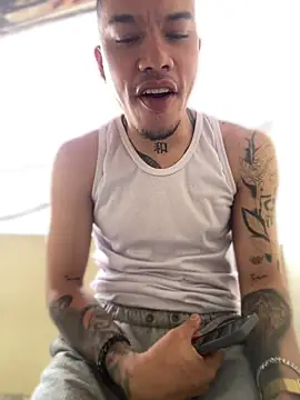 Snapshot of AlphaMasterXxx chatting on 10-14-25, 01:56 AlphaMasterXxx online show from 10-14-25, 01:56