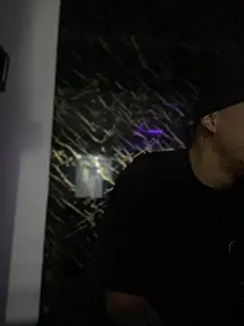 Snapshot of AlphaMasterXxx chatting on 10-18-25, 04:04 AlphaMasterXxx online show from 10-18-25, 04:04