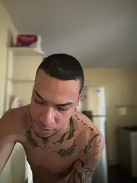 Snapshot of AlphaMasterXxx chatting on 10-26-25, 12:55 AlphaMasterXxx online show from 10-26-25, 12:55