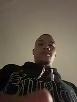 Snapshot of AlphaMasterXxx chatting on 04-22-26, 05:43 AlphaMasterXxx online show from 04-22-26, 05:43