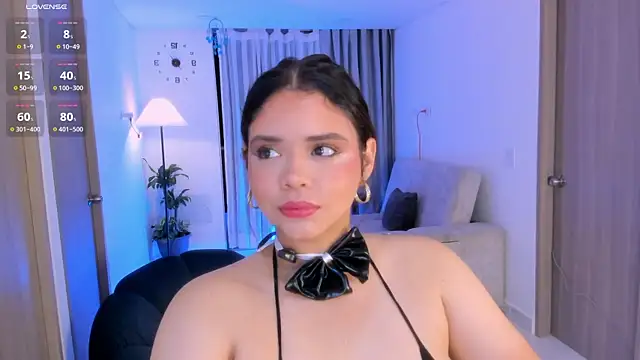 NikaVelvet1 online show from 04-10-26, 12:05