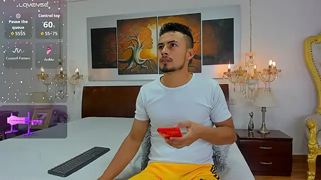 Valentiinoss online show from 02-11-26, 08:47