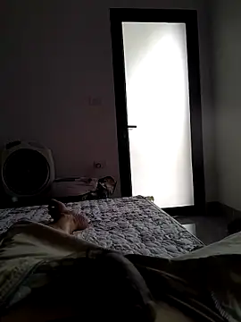 quoc85 online show from 11-11-25, 06:13