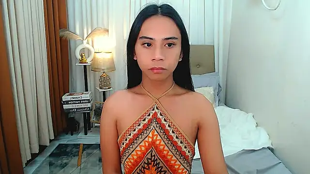 Snapshot of scarlet_smith7 chatting on 02-19-26, 09:44 scarlet smith7 online show from 02-19-26, 09:44