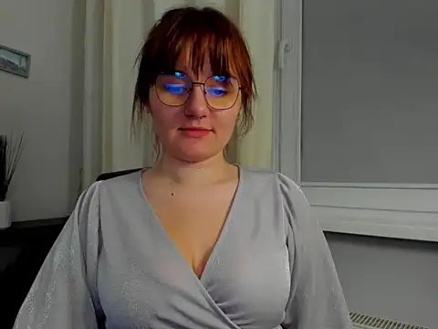 Julie Diamond online show from 12-03-25, 05:00