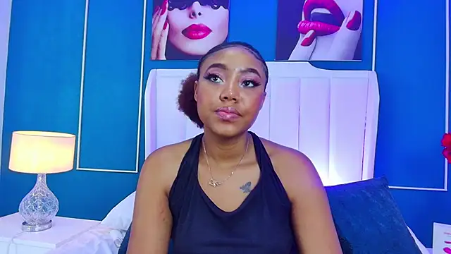 Snapshot of AngelaRoberts chatting on 10-23-25, 04:12 AngelaRoberts online show from 10-23-25, 04:12