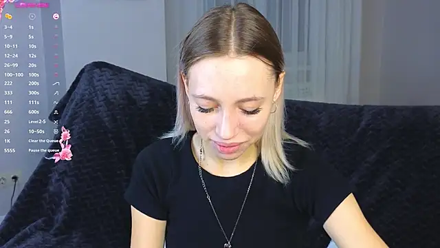 NyxaThorn online show from 09-16-25, 04:08